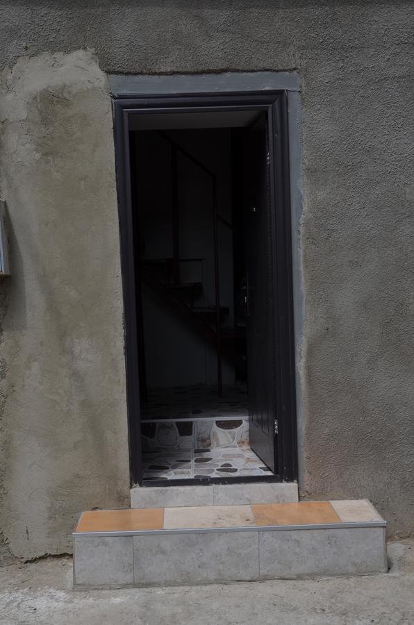 Guest House Uta Tbilisi Luaran gambar