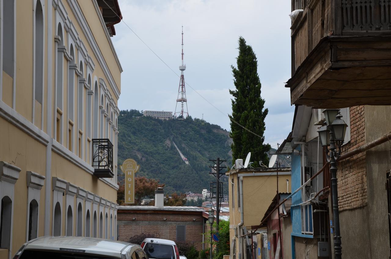 Guest House Uta Tbilisi Luaran gambar
